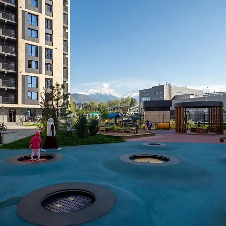 Апартаменты С Потрясающим Видом На Горы-Бизнес Блок Almaty Exterior photo